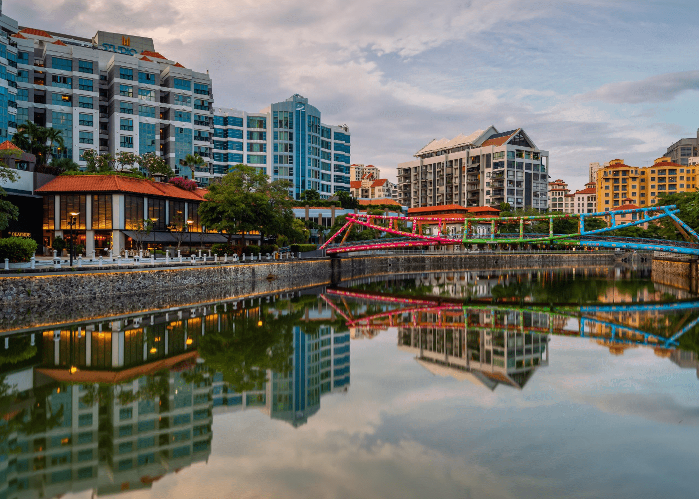 Can you feel the riverside experience?