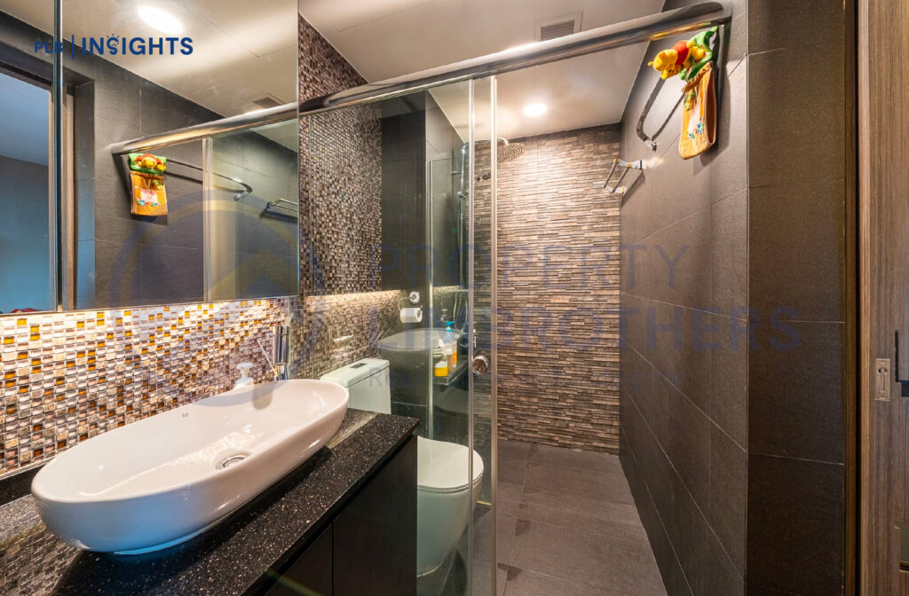 Luxurious master bathroom with mosaic tiles and textured walls